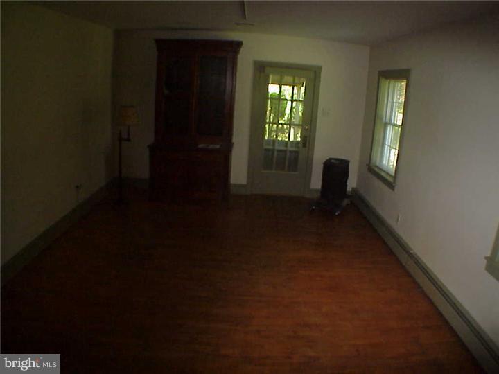 312 Northside Road Elverson, PA 19520 - Photo 8 of 10 Gallery Image 8