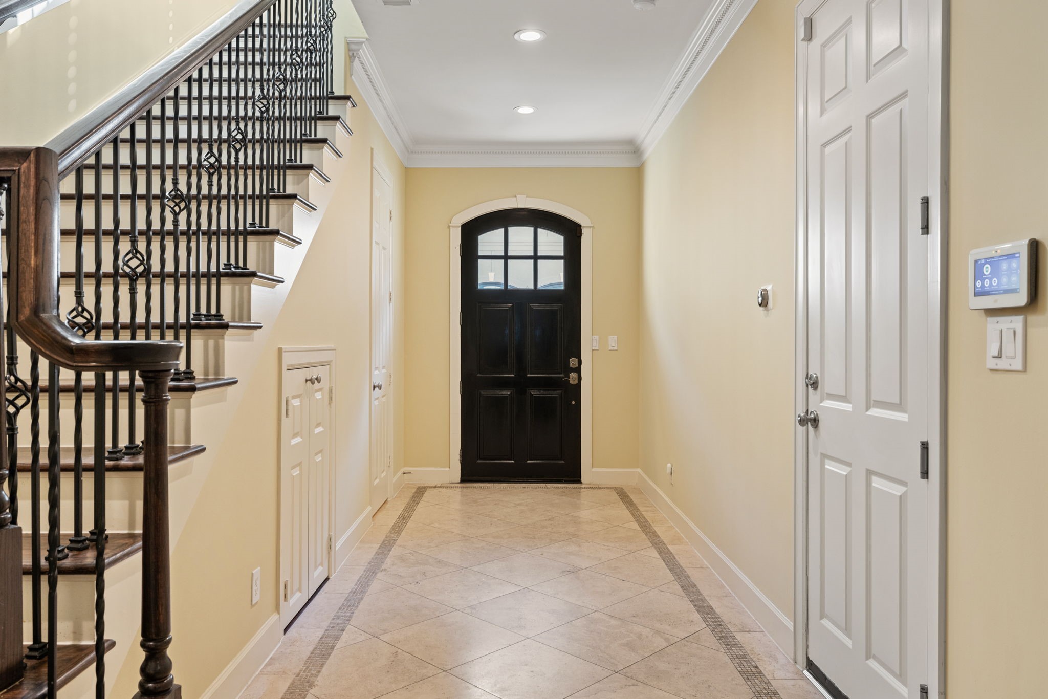 6310 Hermann Lake Drive Houston, TX 77021 - Photo 3 of 39 The grand foyer offers a touch of elegance as you enter this beautiful home.
