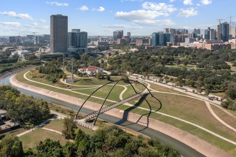 $639,000 | 6310 Hermann Lake Drive, Houston, TX 77021