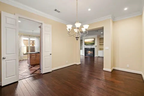 $639,000 | 6310 Hermann Lake Drive, Houston, TX 77021