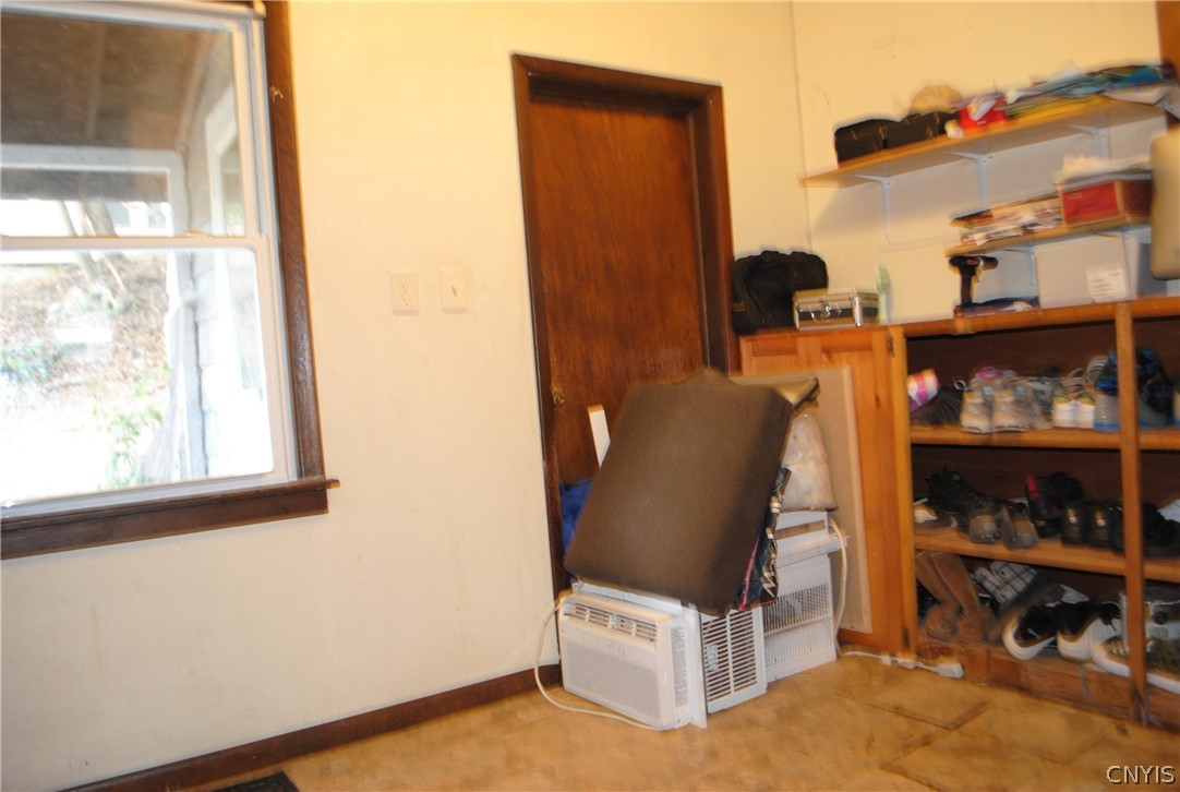 306 Caroline Avenue Geddes, NY 13209 - Photo 17 of 28 Gallery Image 17