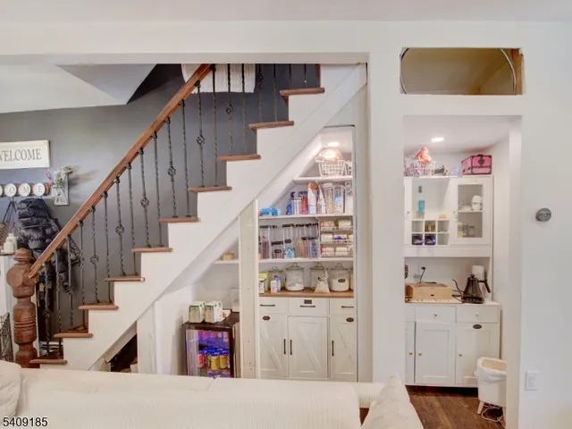 a view of entryway and hall