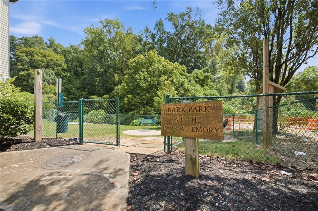 1635 Briarcliff Road Northeast, Unit 4 Atlanta, GA 30306 - Photo 34 of 36 Gallery Image 34