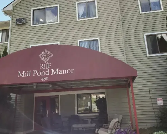 $988 | 460 West Russell Street, Unit 50, Saline, MI 48176