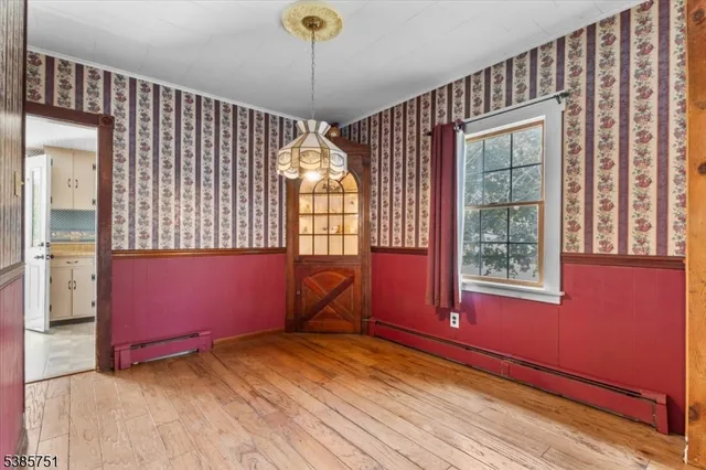 $255,000 | 31 Stover Avenue, Milford, NJ 08848