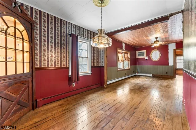 $255,000 | 31 Stover Avenue, Milford, NJ 08848