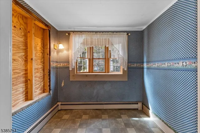 $255,000 | 31 Stover Avenue, Milford, NJ 08848