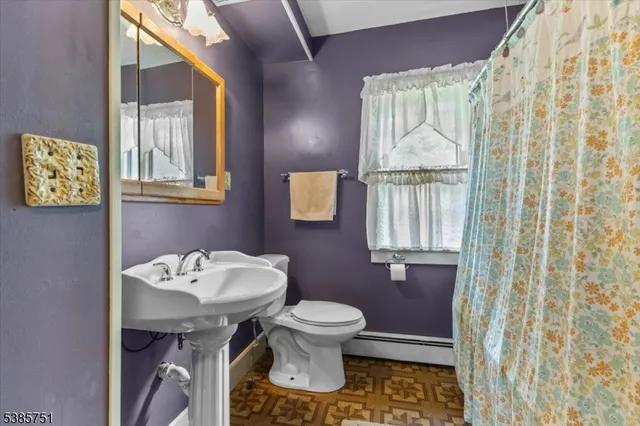 $255,000 | 31 Stover Avenue, Milford, NJ 08848