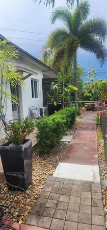 $1,200 | 12641 Southwest 210th Terrace, Unit A, Miami, FL 33177