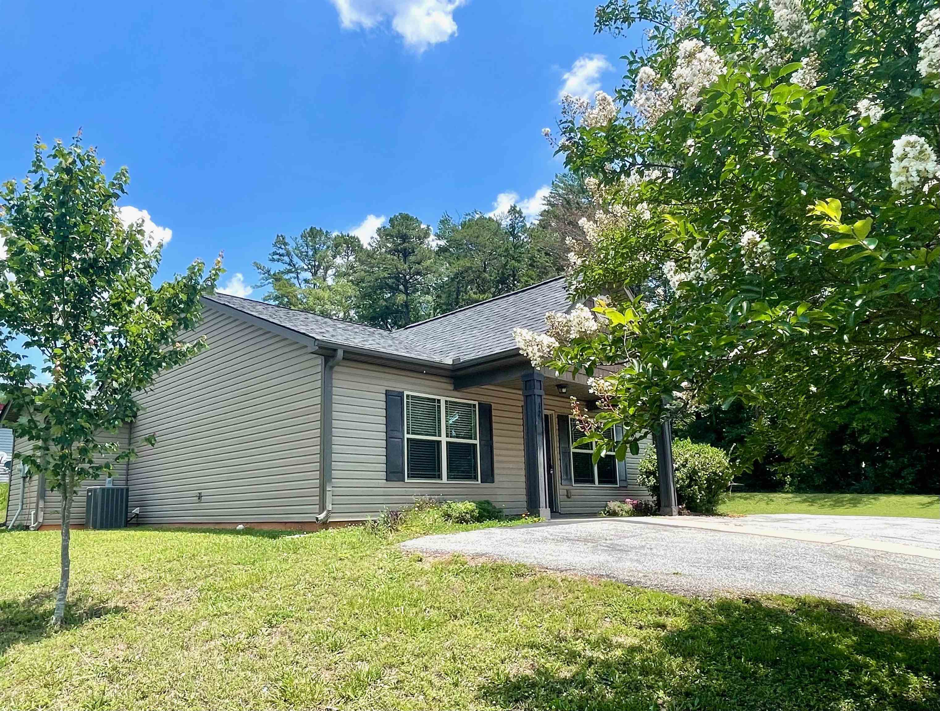 12 Bush Street Inman, SC 29349 - Photo 1 of 28
