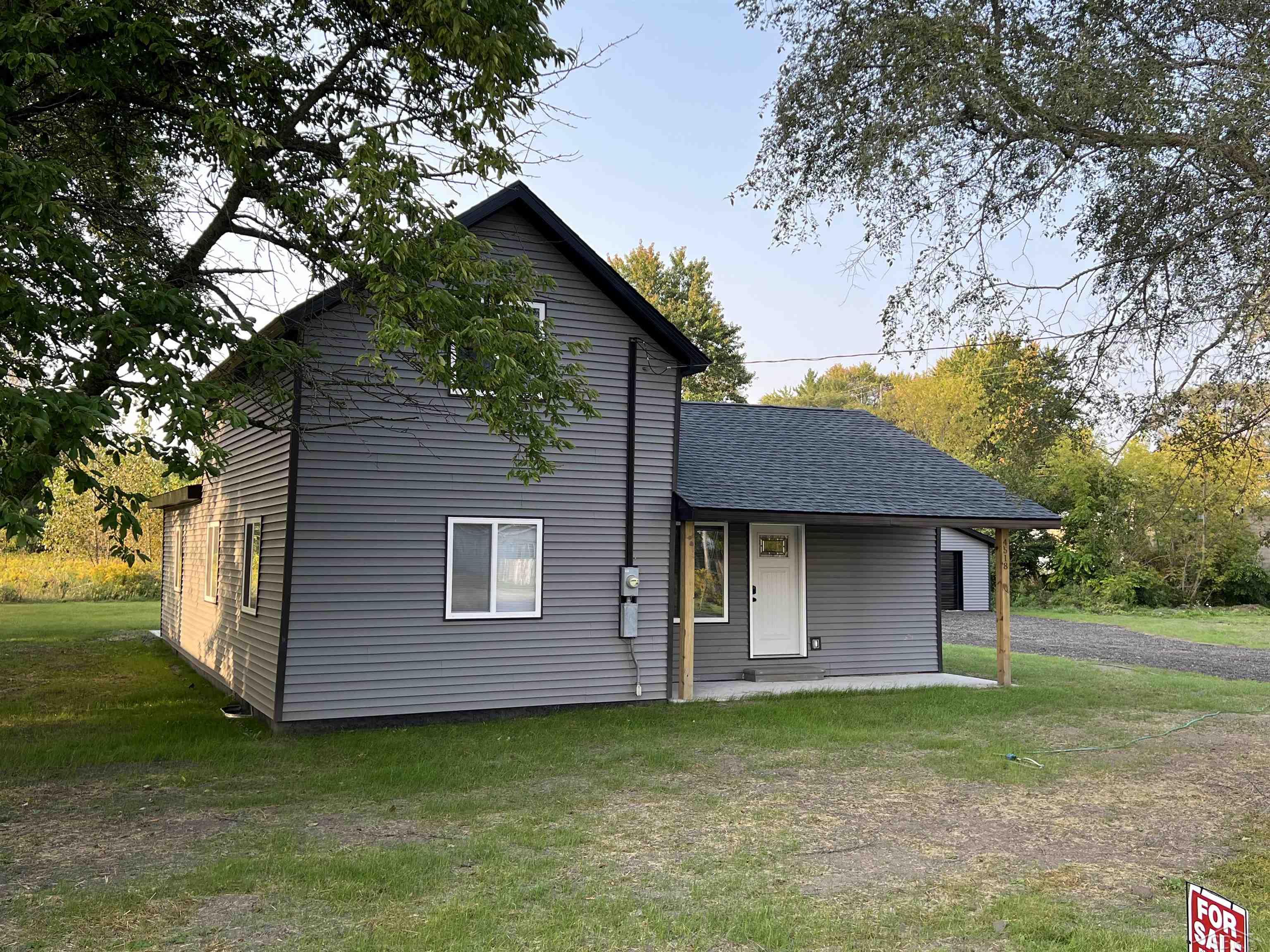 4518 East Laporte Road Freeland, MI 48623 - Photo 2 of 25