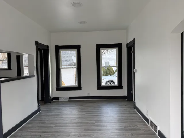 $139,900 | 1122 Walnut Avenue, Dixon, IL 61021