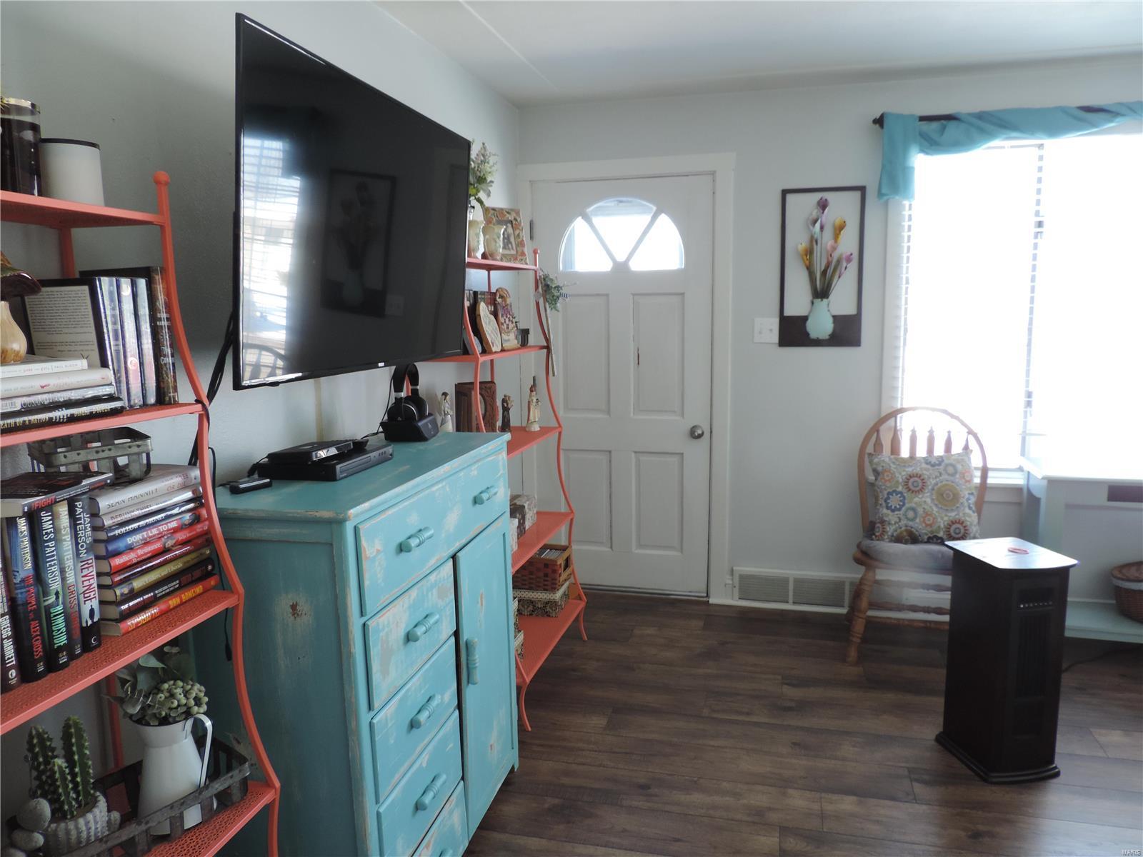 200 Jefferson Road Edwardsville, IL 62025 - Photo 5 of 24 Gallery Image 5