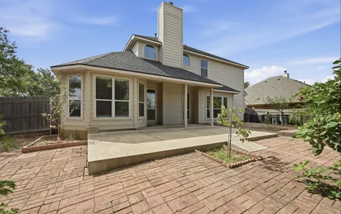 $325,000 | 1689 Amberwood Loop, Kyle, TX 78640