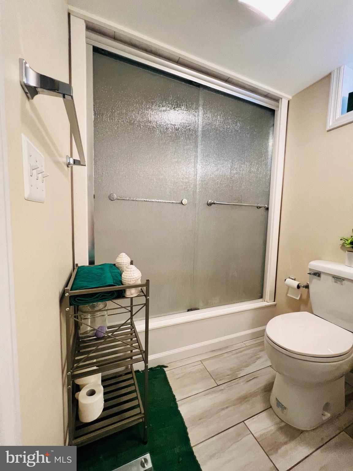 71 Princeton Road Clementon, NJ 08021 - Photo 19 of 35 2nd Bathroom