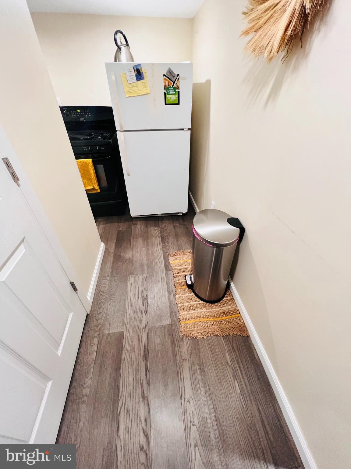 71 Princeton Road Clementon, NJ 08021 - Photo 33 of 35 Kitchenette