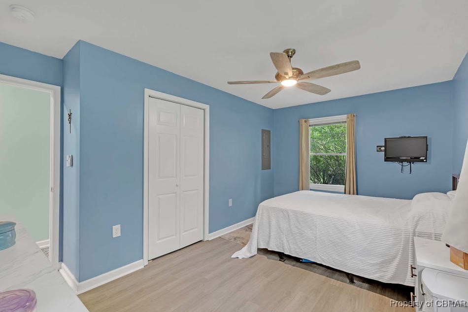 10424 Indian Road Gloucester, VA 23061 - Photo 12 of 20