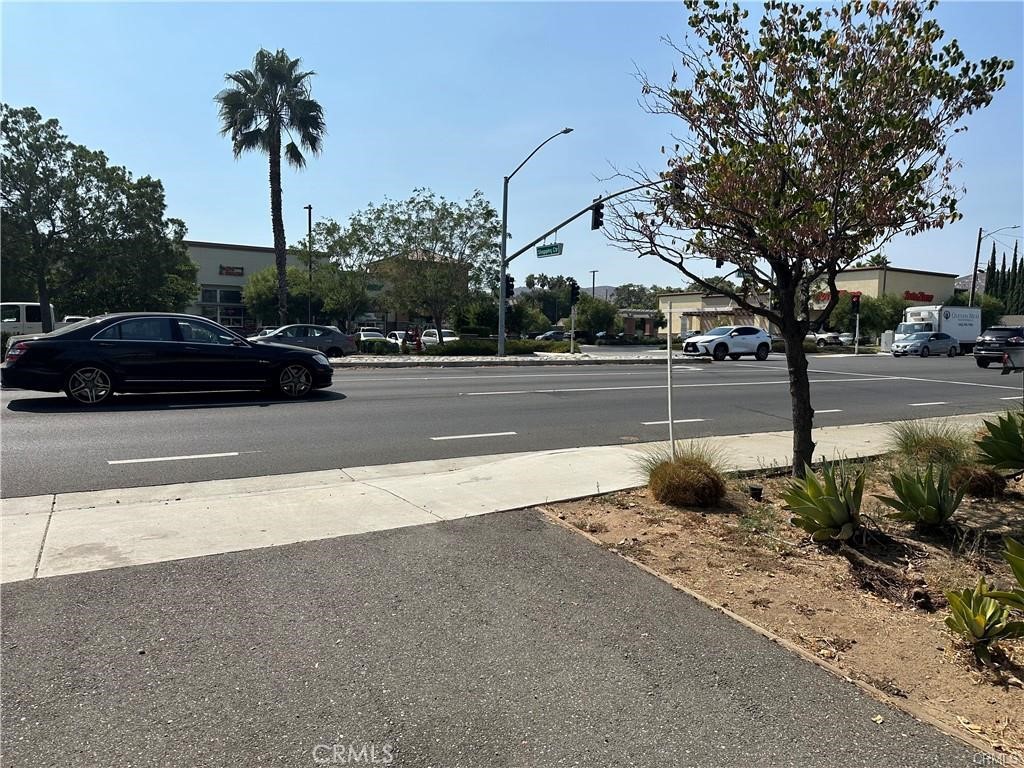 4943 La Sierra Avenue Riverside, CA 92505 - Photo 14 of 29