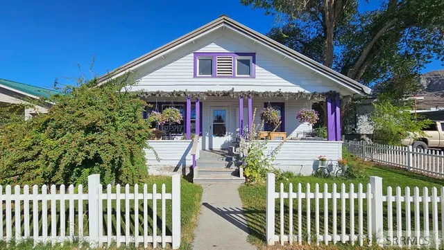 $174,000 | 120 Lost River Avenue, Arco, ID 83213