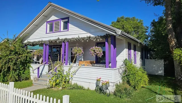 $174,000 | 120 Lost River Avenue, Arco, ID 83213