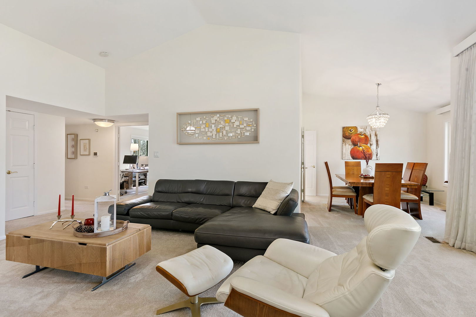260 Timber Ridge Lane, Unit A Lake Barrington, IL 60010 - Photo 7 of 34 a living room with furniture