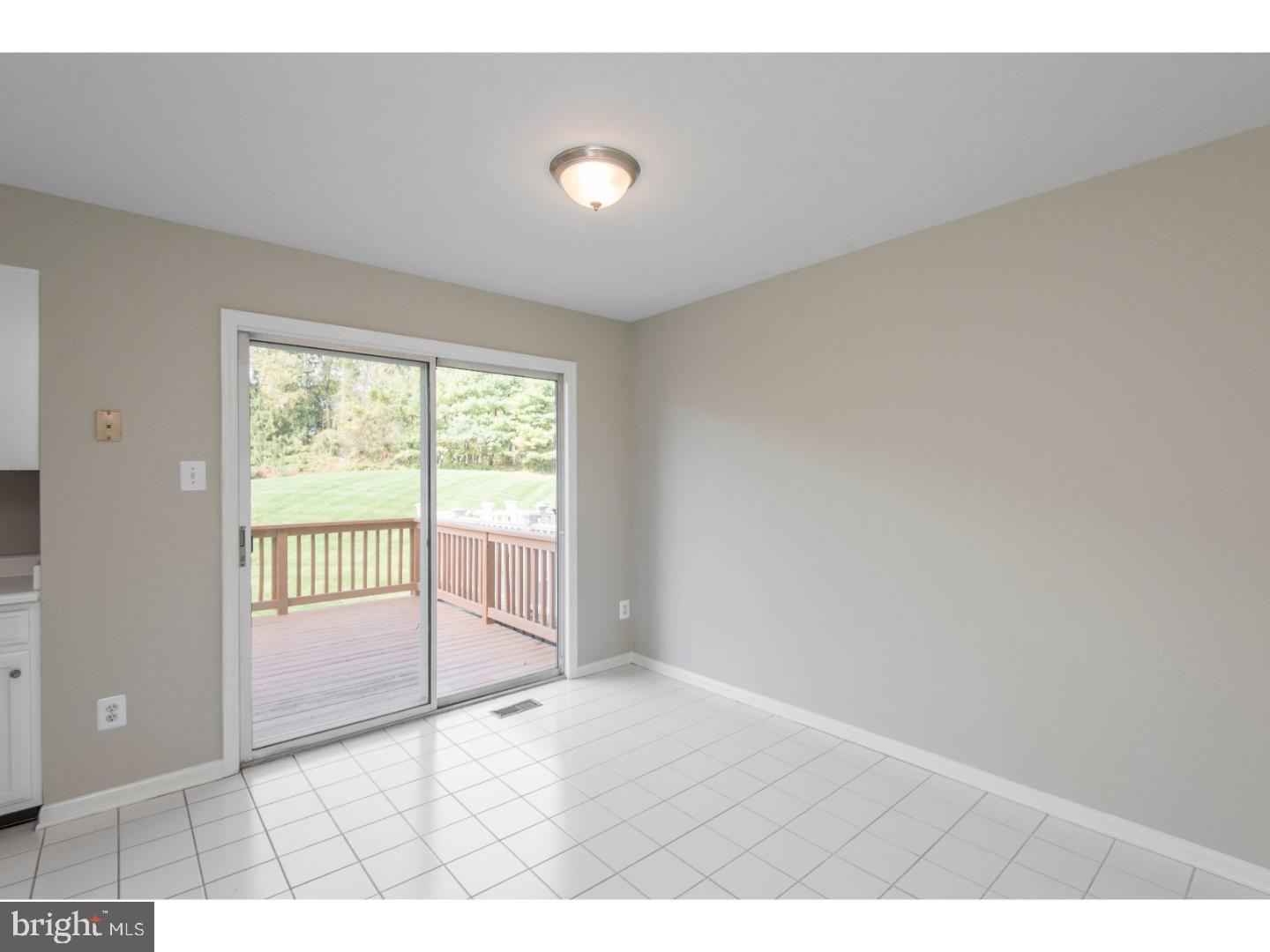 334 Edinburgh Road Chadds Ford, PA 19317 - Photo 6 of 25 Gallery Image 6
