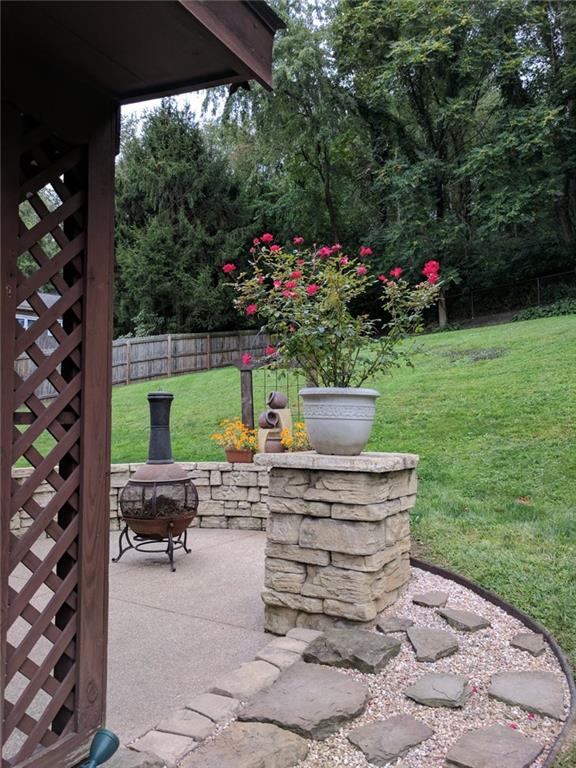 2006 McKinney Road Monroeville, PA 15146 - Photo 23 of 25