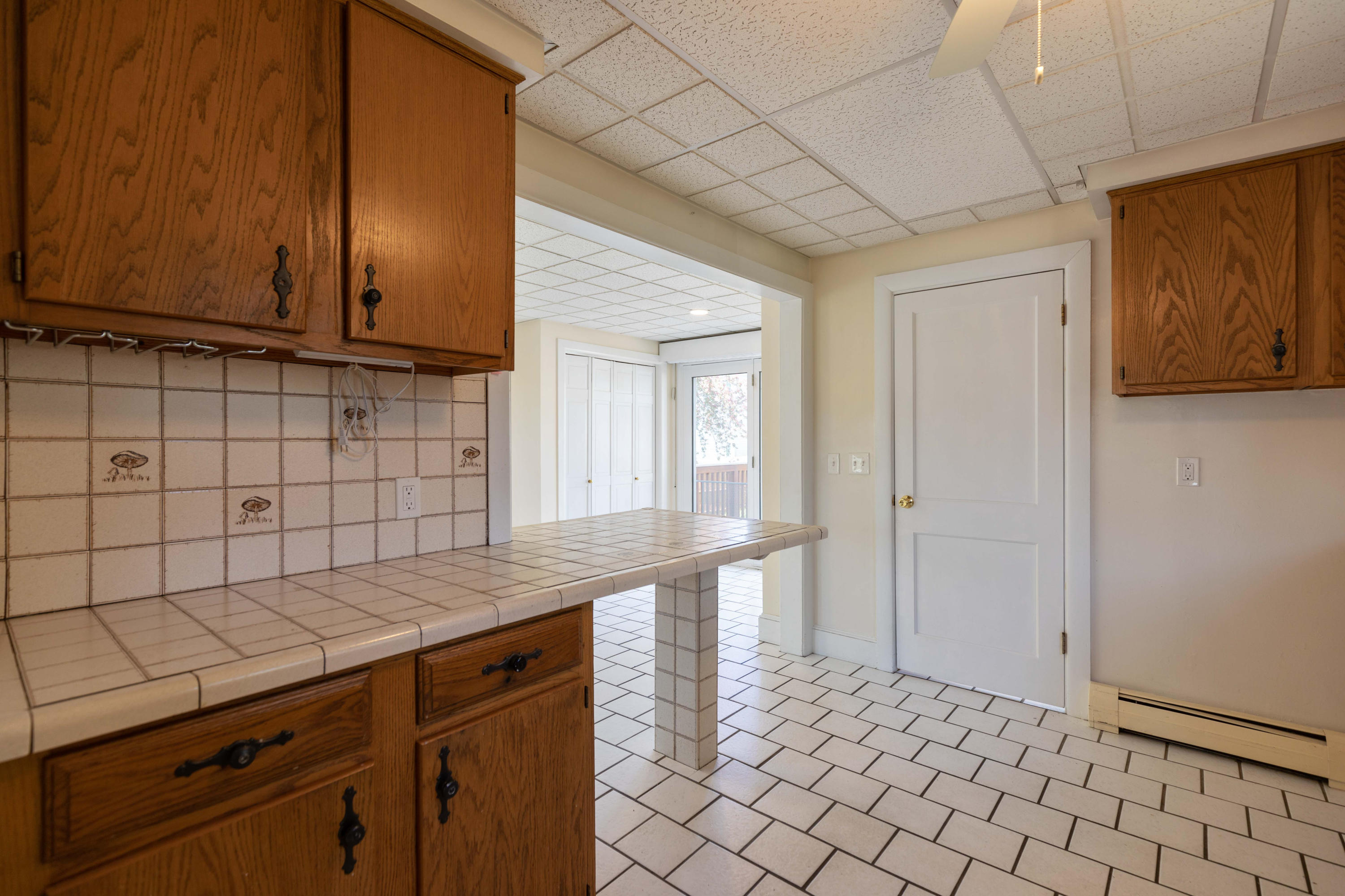 46 Inverness Street Portland, ME 04103 - Photo 6 of 43 46InvernessPortland_16