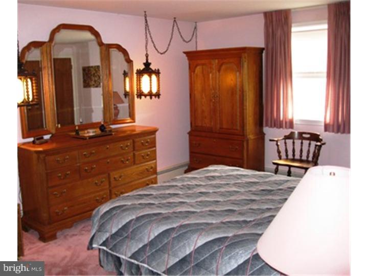 1015 Sacketts Ford Road Ivyland, PA 18974 - Photo 13 of 19 Gallery Image 13