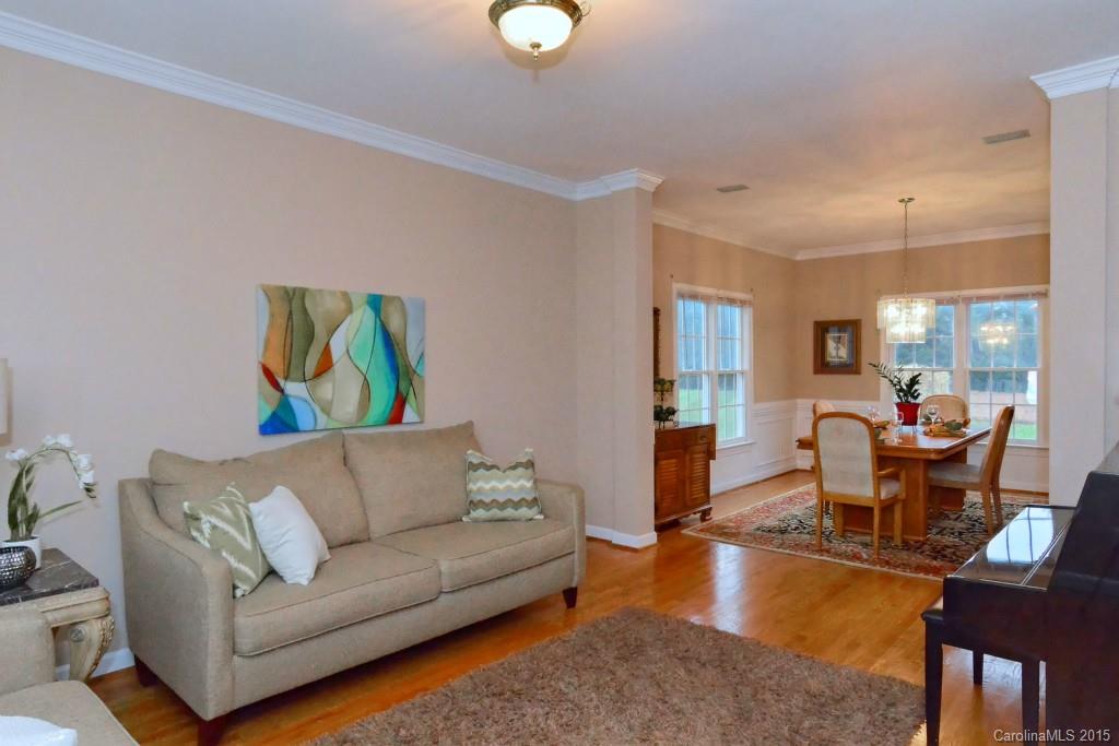 1002 Foxfield Road, Unit 22 Waxhaw, NC 28173 - Photo 4 of 24 Gallery Image 4