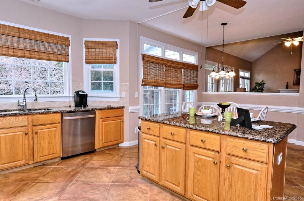 1002 Foxfield Road, Unit 22 Waxhaw, NC 28173 - Photo 8 of 24 Gallery Image 8