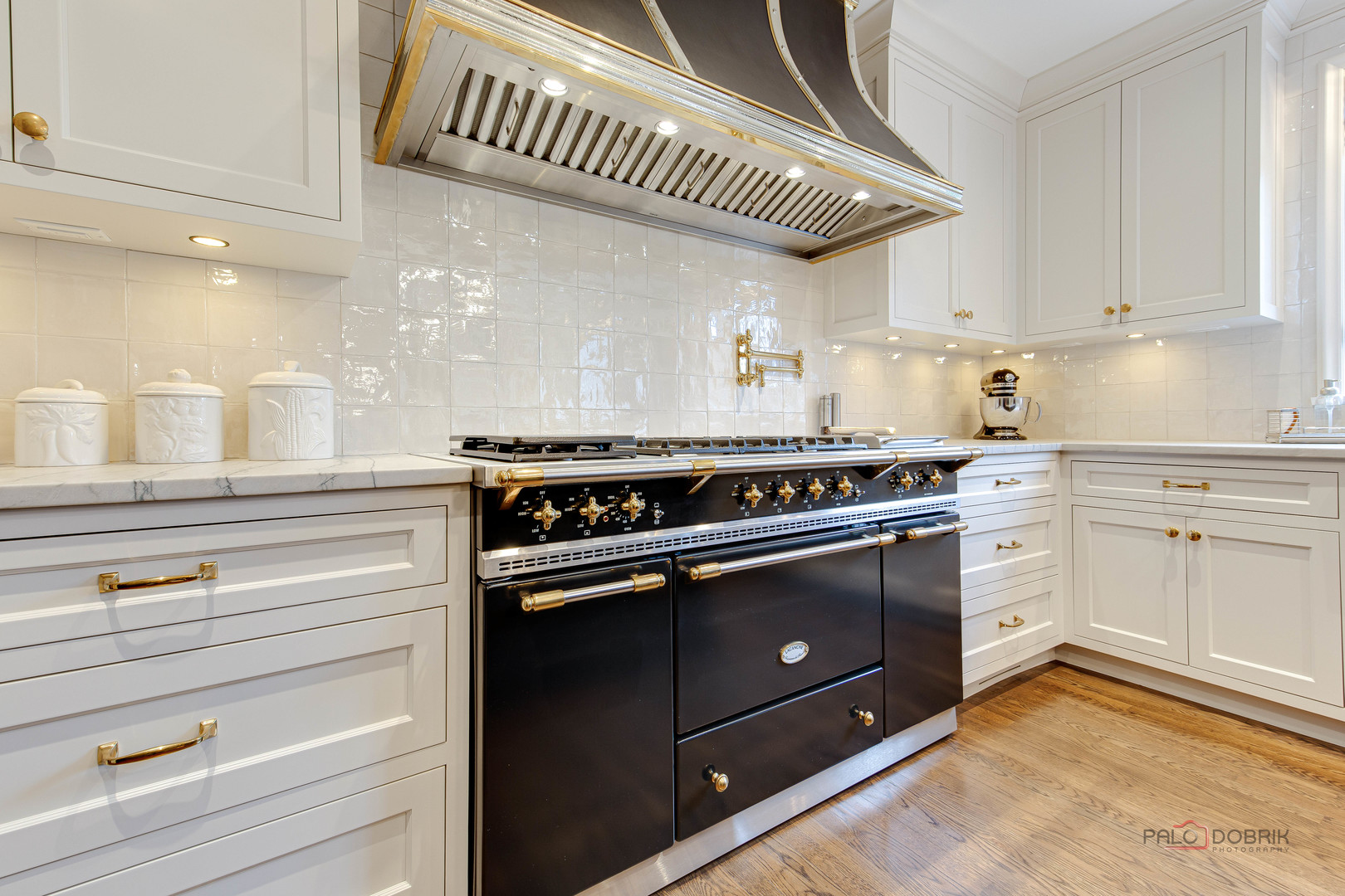 901 Hill Road Winnetka, IL 60093 - Photo 13 of 44