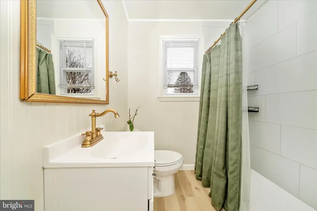 $530,000 | 605 Rosemere Avenue, Silver Spring, MD 20904