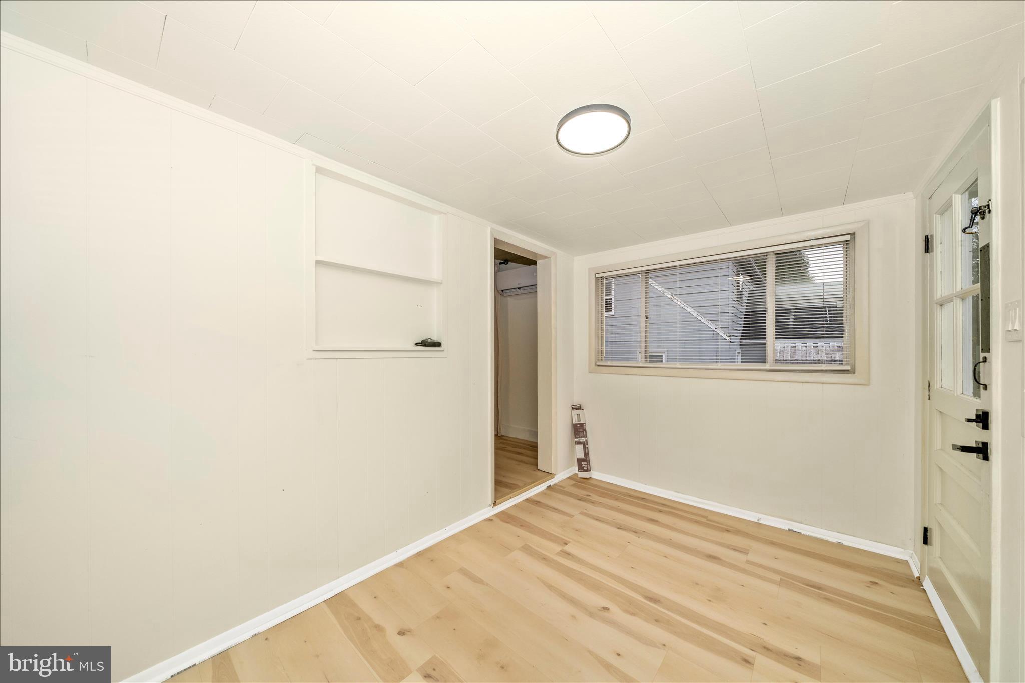 605 Rosemere Avenue Silver Spring, MD 20904 - Photo 26 of 56 Sun Room