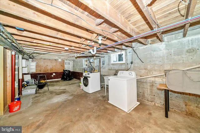 $530,000 | 605 Rosemere Avenue, Silver Spring, MD 20904