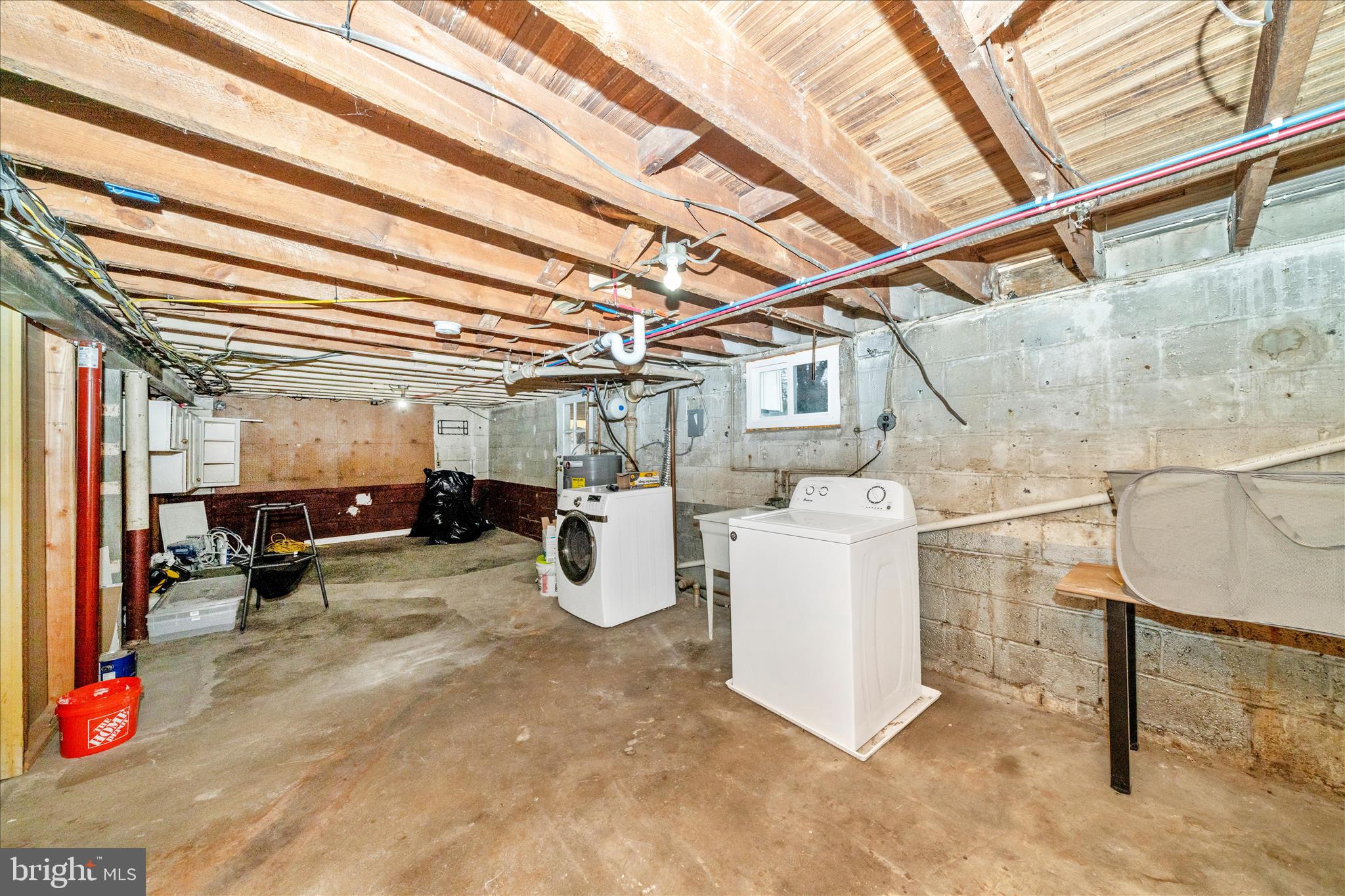 605 Rosemere Avenue Silver Spring, MD 20904 - Photo 42 of 56 Laundry Area