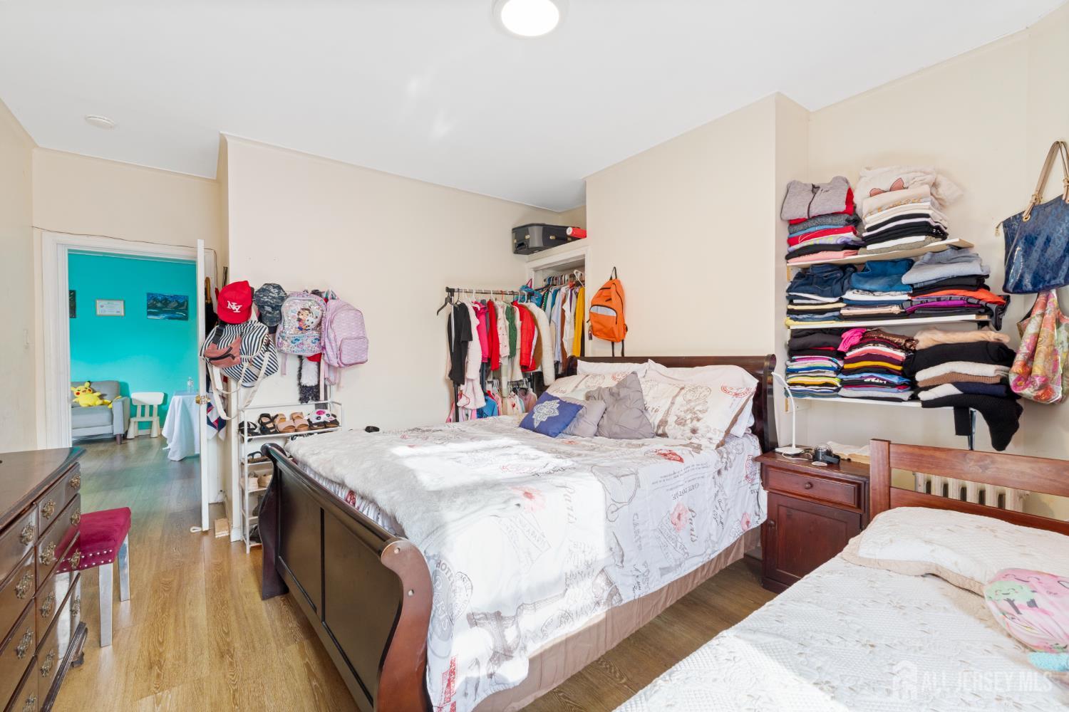 183 Walnut Street Paterson, NJ 07522 - Photo 14 of 39