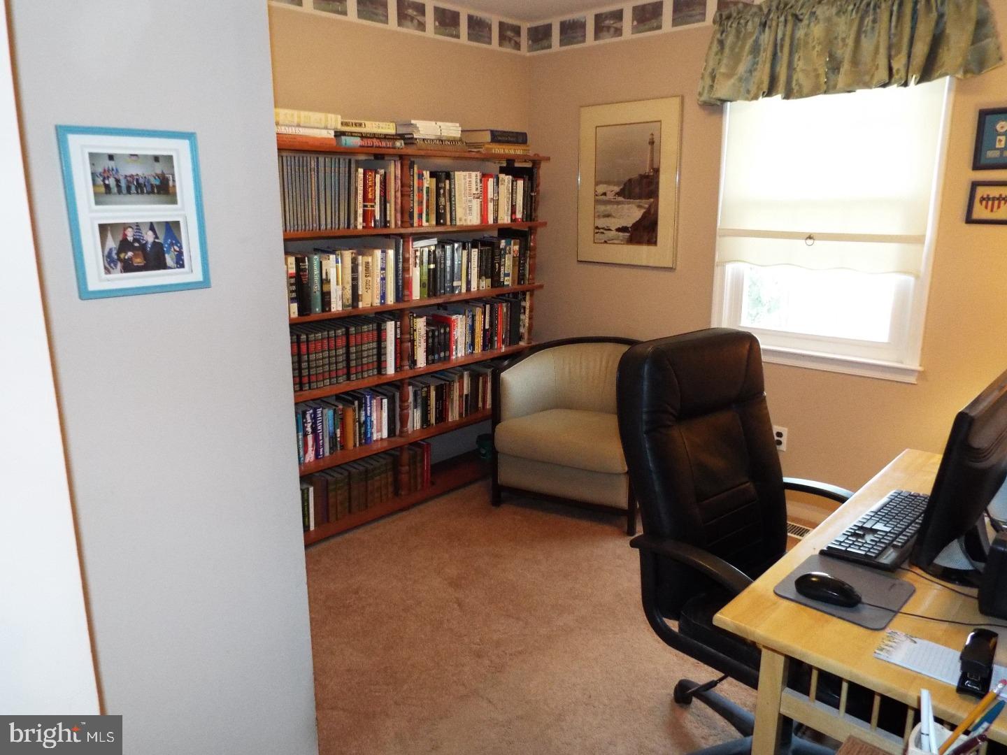 115 Red Stone Ridge Riverside, NJ 08075 - Photo 17 of 25