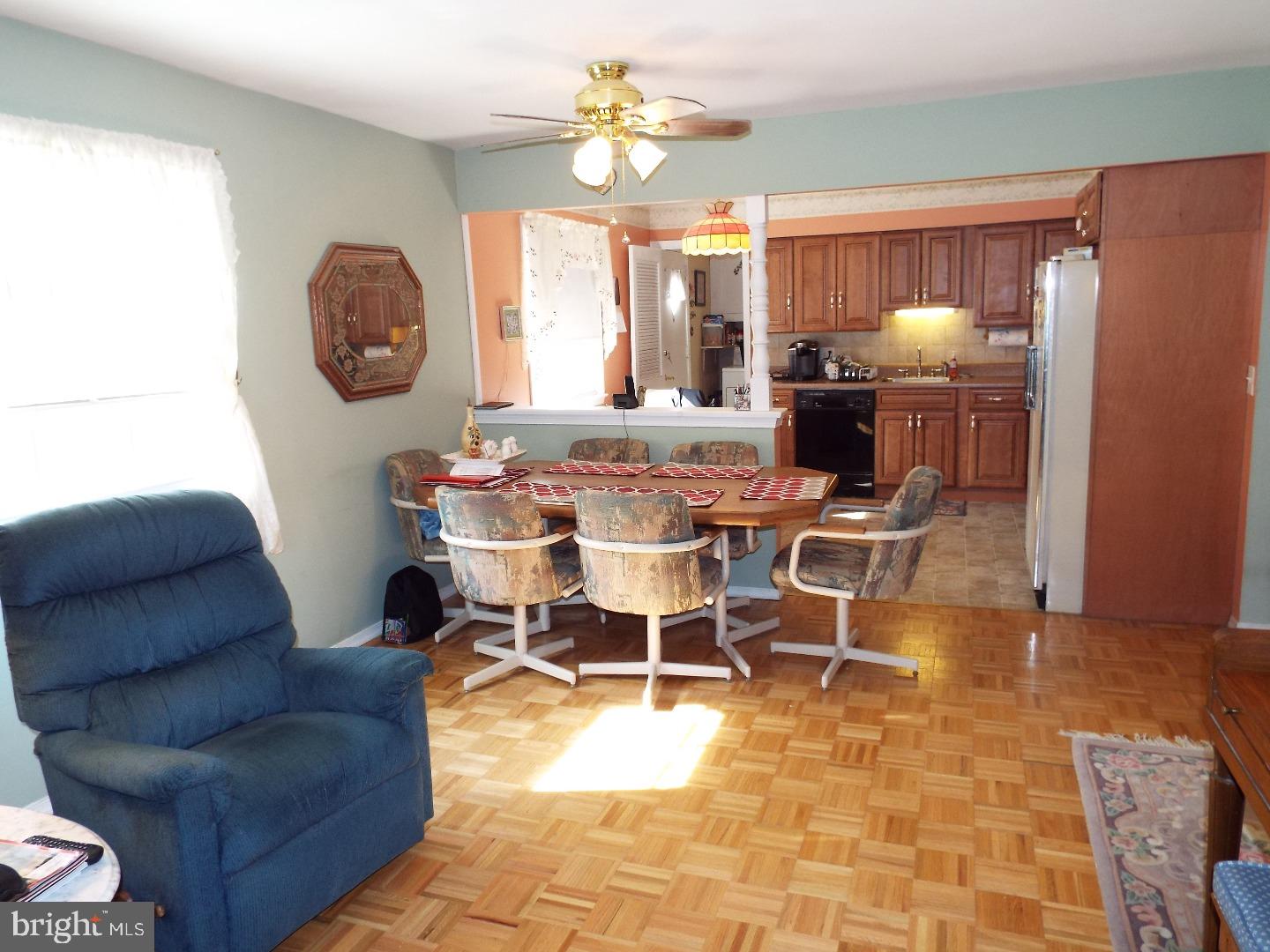 115 Red Stone Ridge Riverside, NJ 08075 - Photo 10 of 25