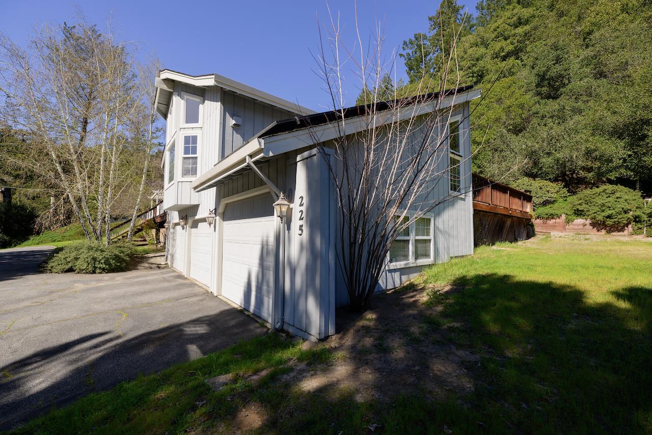 225 Nelson Road Scotts Valley, CA 95066 - Photo 23 of 116