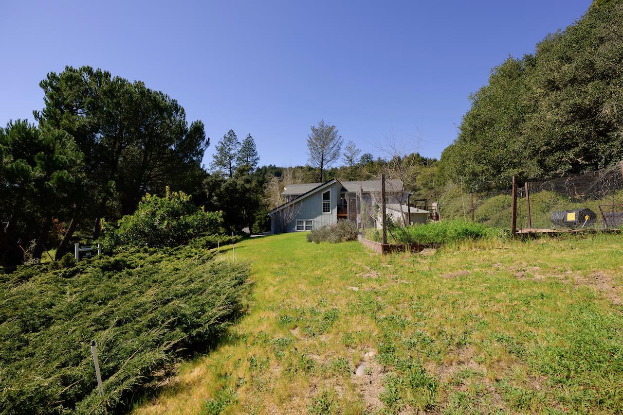 225 Nelson Road Scotts Valley, CA 95066 - Photo 95 of 116
