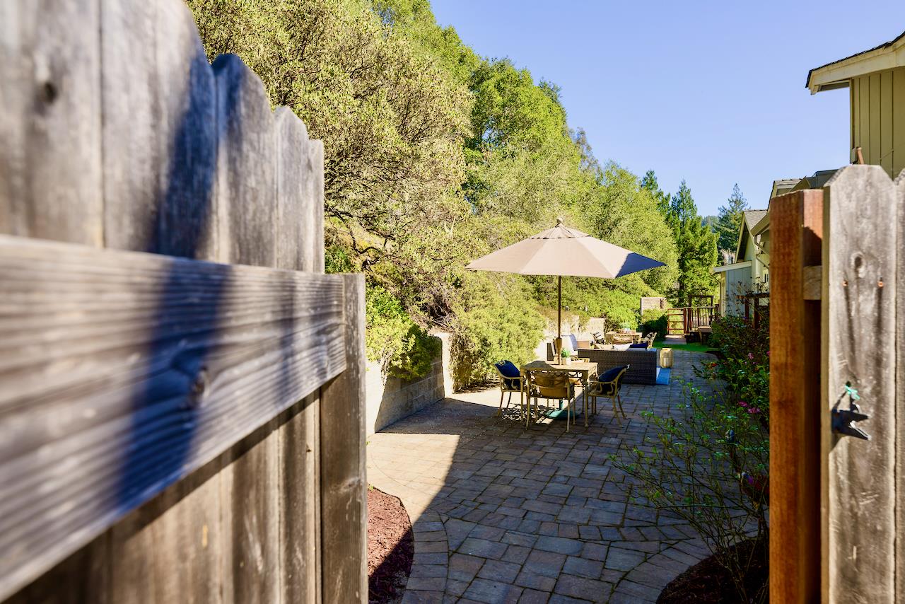 225 Nelson Road Scotts Valley, CA 95066 - Photo 10 of 116