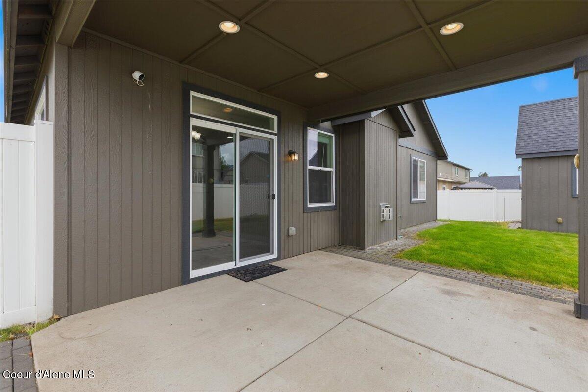 6025 West Trestle Street Rathdrum, ID 83858 - Photo 30 of 46 Back Patio