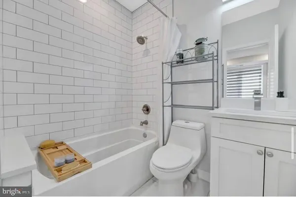 $3,000 | 1416 22nd Street Southeast, Unit 2, Washington, DC 20020