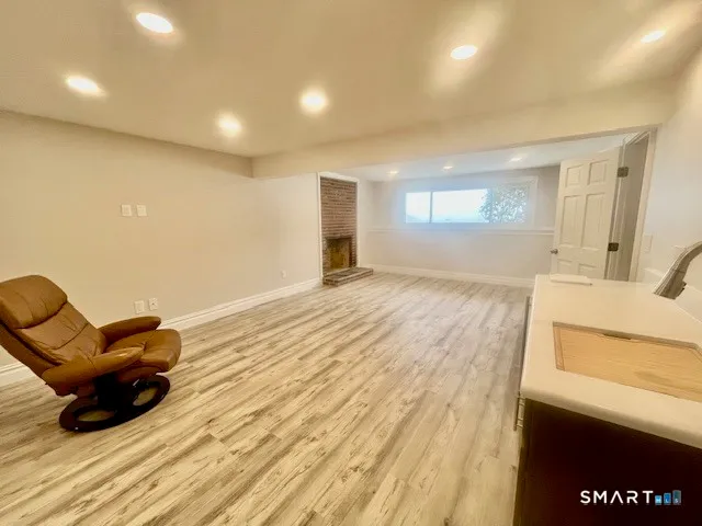 $3,500 | 32 Latimer Drive, East Lyme, CT 06333