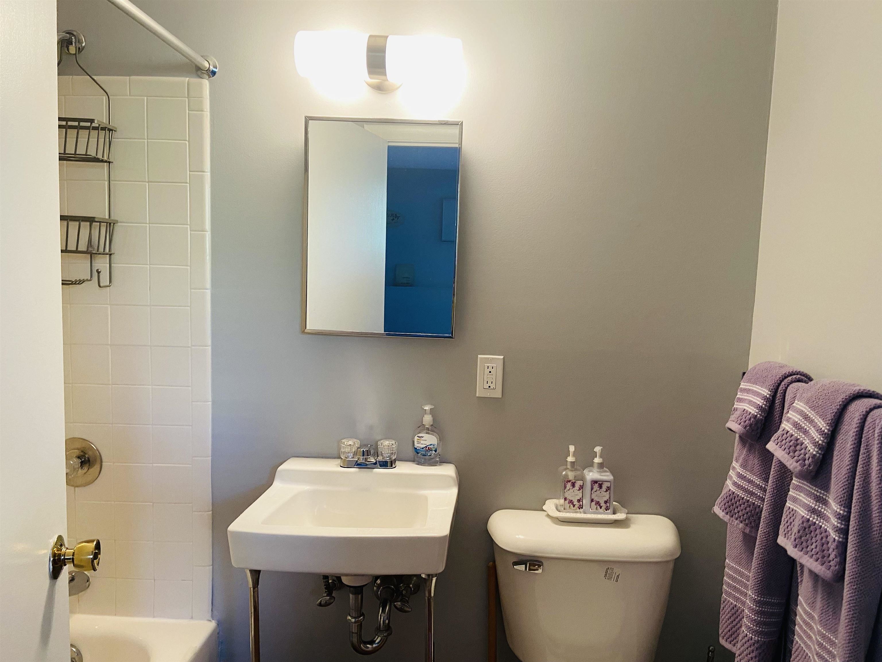 75 Treetop Circle, Unit 14 Laconia, NH 03246 - Photo 14 of 35