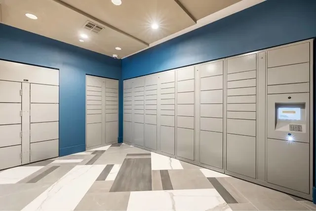 $3,392 | 1317 Post Oak Park Drive, Unit 242, Houston, TX 77027