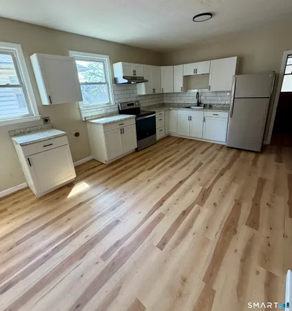 $2,250 | 85 Maplewood Avenue, West Hartford, CT 06119