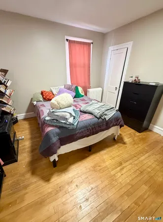 $2,250 | 85 Maplewood Avenue, West Hartford, CT 06119