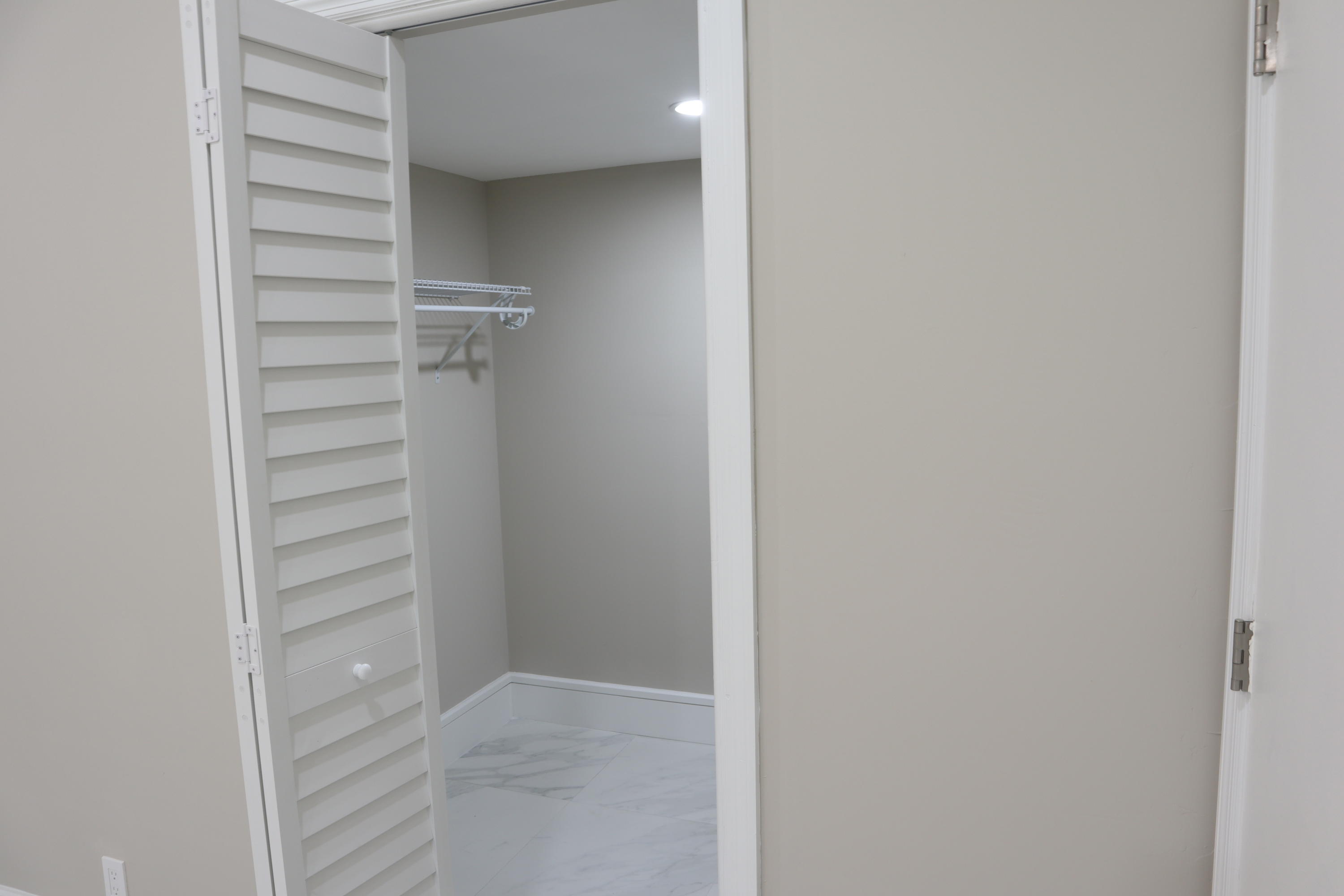 23466 Southwest 57th Avenue, Unit 507 Boca Raton, FL 33428 - Photo 18 of 33 IMG_1028